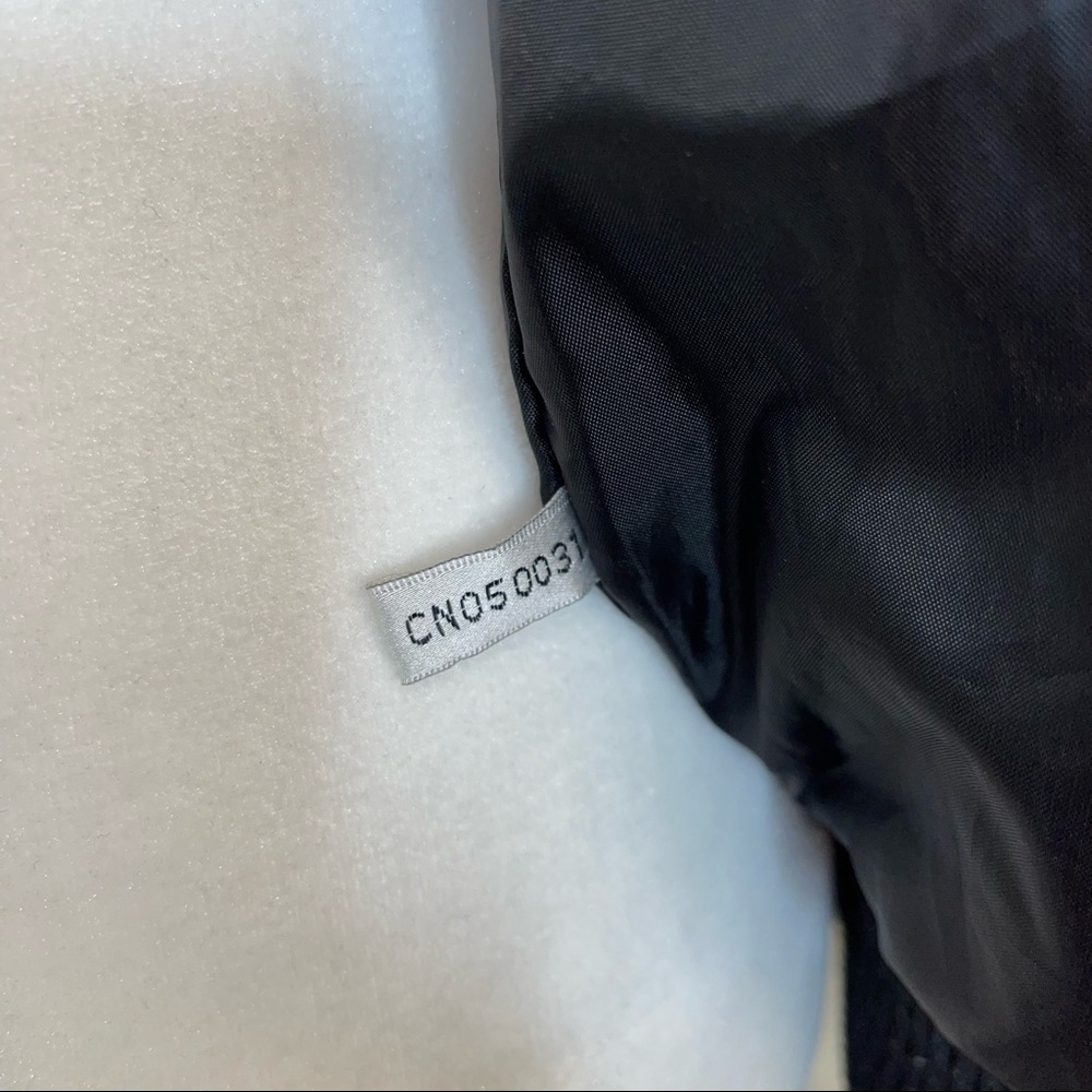 New York & Co Puffy Black Coat Size Jr Large - Picture 9 of 10